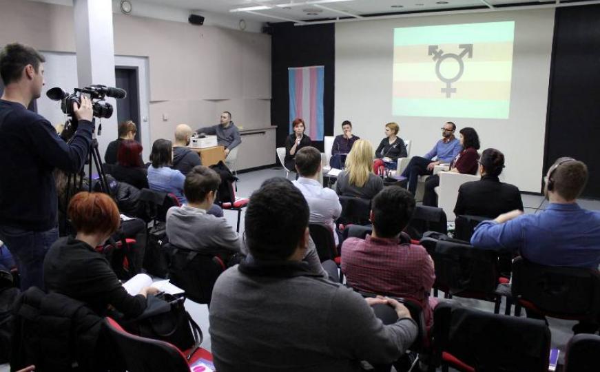 Ravnopravnost žena i LGBT osoba u BiH: Šta nam donosi 2016. godina? (FOTO)